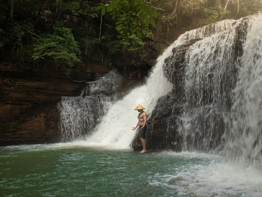Cachoeira do Escorrega (Fazenda Jatobá)