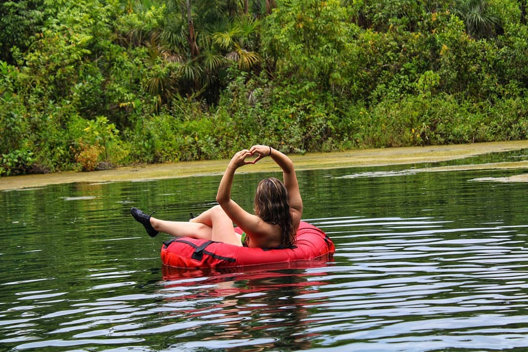 Lago e Fervedouro do Leo